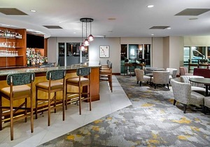 3-Star Hotel ∙ Hilton Garden Inn Tysons Corner