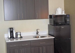 3-Star Hotel ∙ Holiday Inn University Area Charlottesville, an IHG Hotel