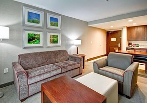 3-Star Hotel ∙ Homewood Suites by Hilton Bridgewater/Branchburg