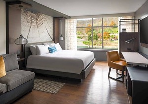 3-Star Hotel ∙ Morgantown Marriott at Waterfront Place