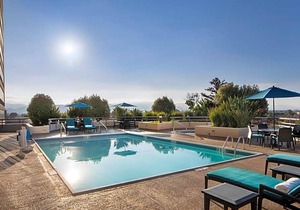 3-Star Hotel ∙ Sonesta San Jose