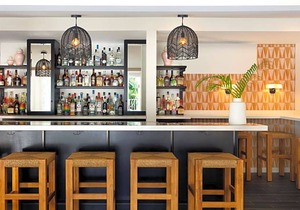 3-Star Hotel ∙ Kimpton Lighthouse Hotel, an IHG Hotel