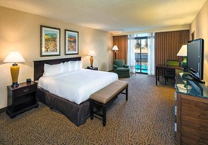 3-Star Hotel ∙ DoubleTree by Hilton San Jose