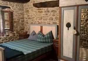 3 stone houses with pool in a unique location - Apartment 3P (2E + 1K)