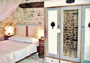 3 stone houses with pool in a unique location - Apartment 3P (2E + 1K)