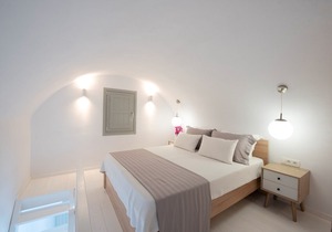 3-Suite Standard - White Orchid Luxury Suites