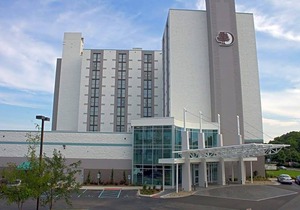 3-Star Hotel ∙ DoubleTree by Hilton Virginia Beach