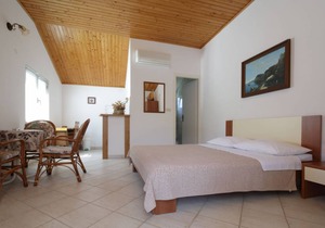30 m² Apartment ∙ 3 guests