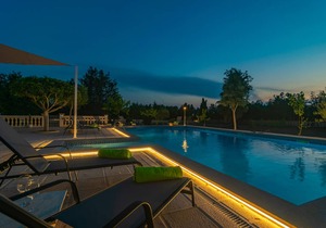 300 m² House ∙ 4 bedrooms ∙ 8 guests