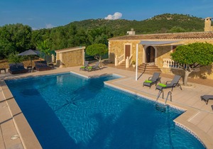 300 m² House ∙ 4 bedrooms ∙ 8 guests