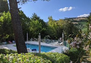 300 m² Villa ∙ 4 bedrooms ∙ 8 guests