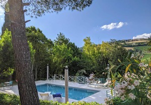 300 m² Villa ∙ 4 bedrooms ∙ 8 guests
