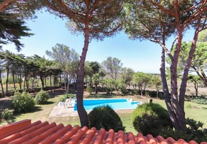 300 m² Villa ∙ 3 bedrooms ∙ 8 guests