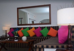 300 m² Villa ∙ 3 bedrooms ∙ 5 guests