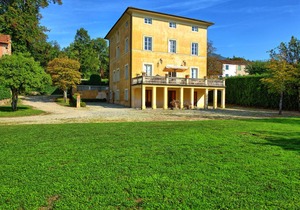 300 m² Villa ∙ 5 bedrooms ∙ 10 guests