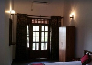 300 m² Villa ∙ 5 bedrooms ∙ 10 guests