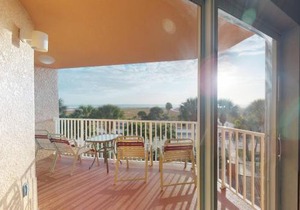 302 - Surf Beach Resort