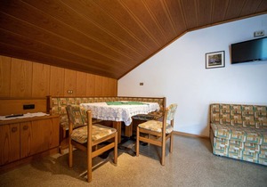 302B Apartments Garni Zilli