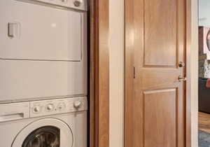 3044 Lone Eagle Condo
