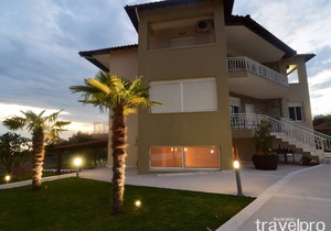 311 m² Villa ∙ 6 bedrooms ∙ 13 guests
