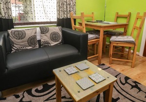 32 ROSECRADDOC LODGE, pet friendly, with a garden in Liskeard