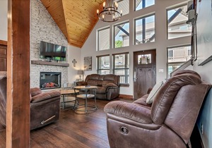 323 m² Cabin ∙ 7 bedrooms ∙ 21 guests