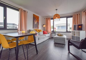 33 m² Houseboat ∙ 2 bedrooms ∙ 3 guests