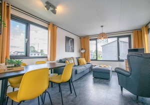 33 m² Houseboat ∙ 2 bedrooms ∙ 3 guests
