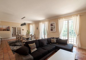 345 m² House ∙ 5 bedrooms ∙ 15 guests