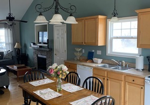 35-Lake and Bourbon Trail Getaway