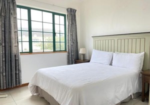 35 Settler Sands Beachfront Accommodation River and Sea View