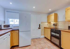 35 Stradbroke Road