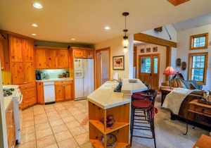 368 Settlers Dr
