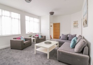 38 The Parade, WALTON-ON-THE-NAZE