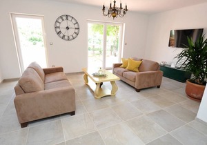 380 m² Villa ∙ 5 bedrooms ∙ 10 guests
