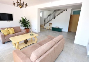380 m² Villa ∙ 5 bedrooms ∙ 10 guests