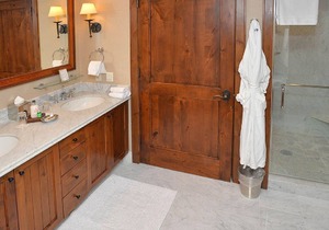 3BR - MOUNTAIN VIEW - RESIDENTIAL SUITE - TIMBERS BACHELOR GULH CLUB