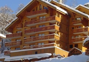 3rd floor, terrace, tv, ski locker, 45m², Méribel