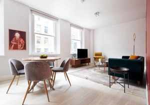3VH Virginia House, 31 Bloomsbury Way by City Living London