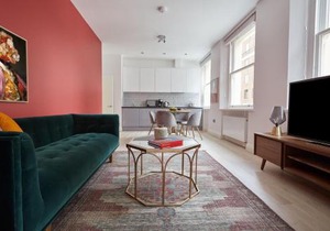 3VH Virginia House, 31 Bloomsbury Way by City Living London