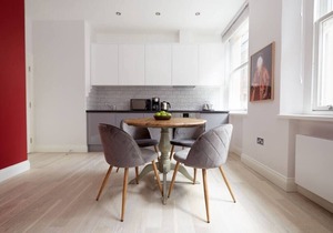 3VH Virginia House Chic & Boutique Bloomsbury Sleeps 4