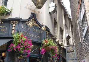 3VH Virginia House Chic & Boutique Bloomsbury Sleeps 4