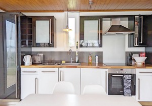 4 Avocet Quay , Emsworth - sleeps 4 guests in 2 bedrooms
