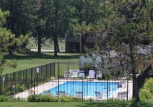 4 bed, 4 bath, New Dining and Living Furniture, Outside heated pool