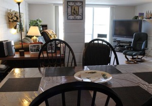 4 bed, 4 bath, New Dining and Living Furniture, Outside heated pool