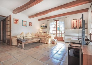 4 bedroom accommodation in Roquefort les Pins