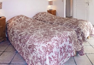 4 bedroom accommodation in Vaudoy-en-Brie