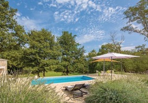 4 bedroom accommodation in Krsan