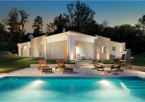 4 bedroom accommodation in Krsan