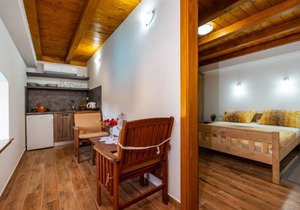 4 bedroom accommodation in Stankovci